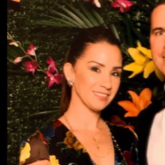 Meet your Posher, Cecilia - Picture 1 of 1